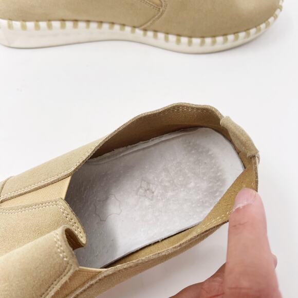 Dav Womens Size 6 Cream White Suede Slip On Sneakers Comfort Round Toe Leather - Picture 8 of 10